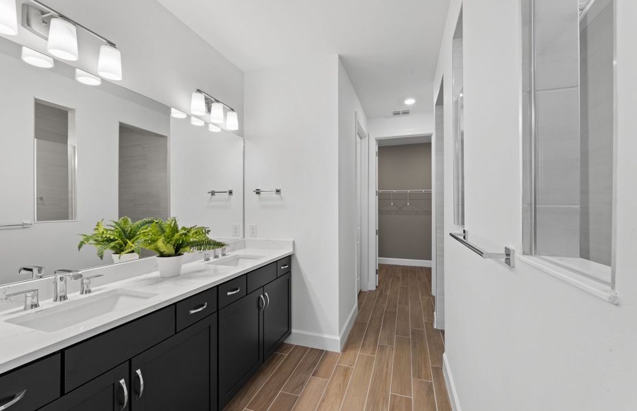 Furnished interior view inside a new home in Legacy Groves, Nokomis (Image 10).