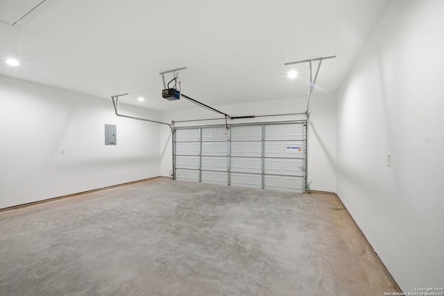 Spacious, unfurnished interior of a new home in , Lakehills (Image 16). Spacious, unfurnished interior of a new home in , Lakehills (Image 16).