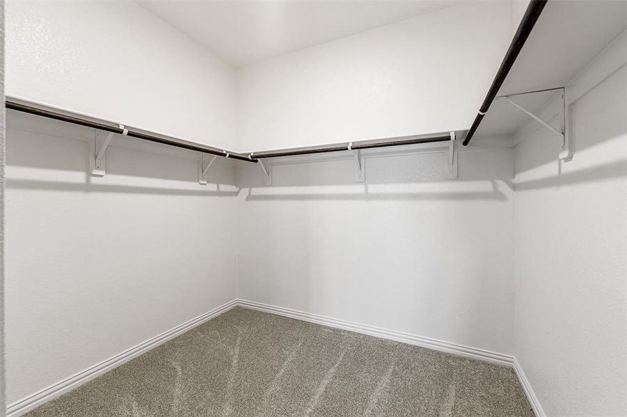 Spacious, unfurnished interior of a new home in Northstar, Haslet (Image 29).