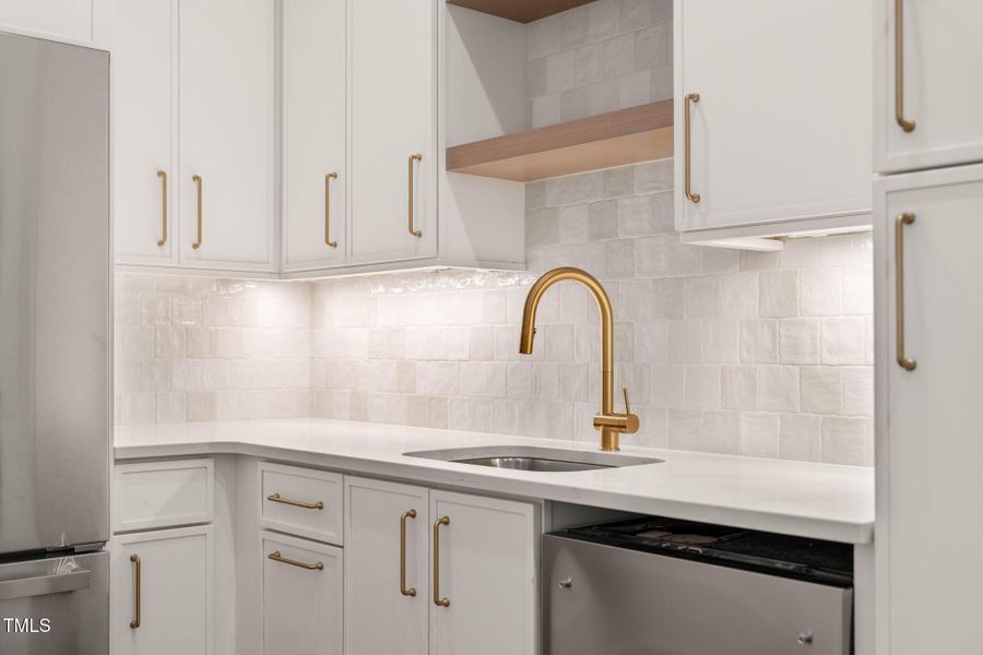 22-web-or-mls-untitled-17 (2) 22-web-or-mls-untitled-17 (2)