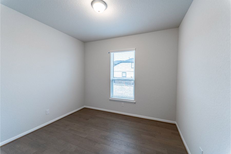 Spacious, unfurnished interior of a new home in Homestead, Schertz (Image 11).