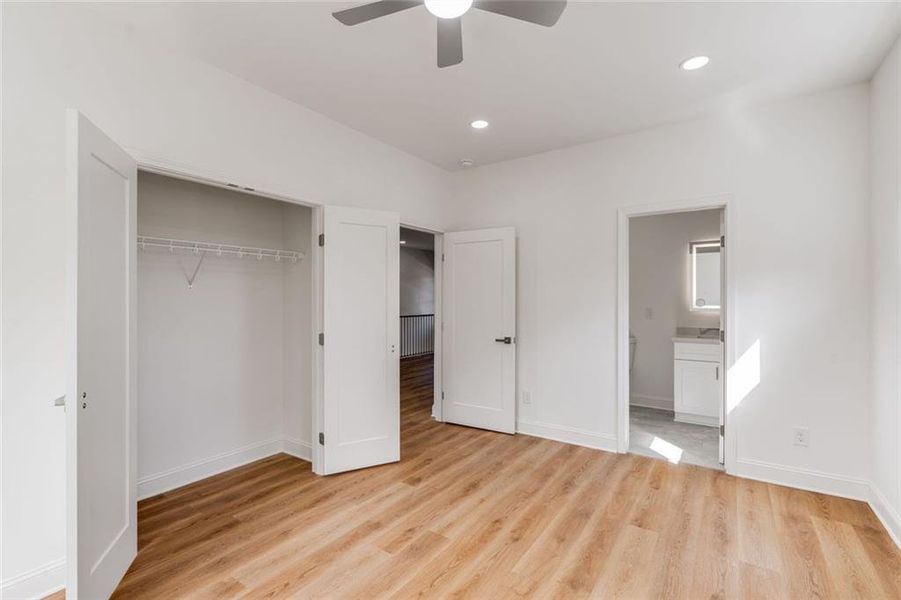 Spacious, unfurnished interior of a new home in , Douglasville (Image 14). Spacious, unfurnished interior of a new home in , Douglasville (Image 14).