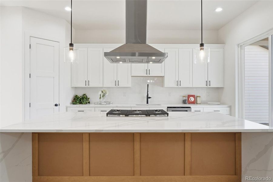 Image 47 of a home in .