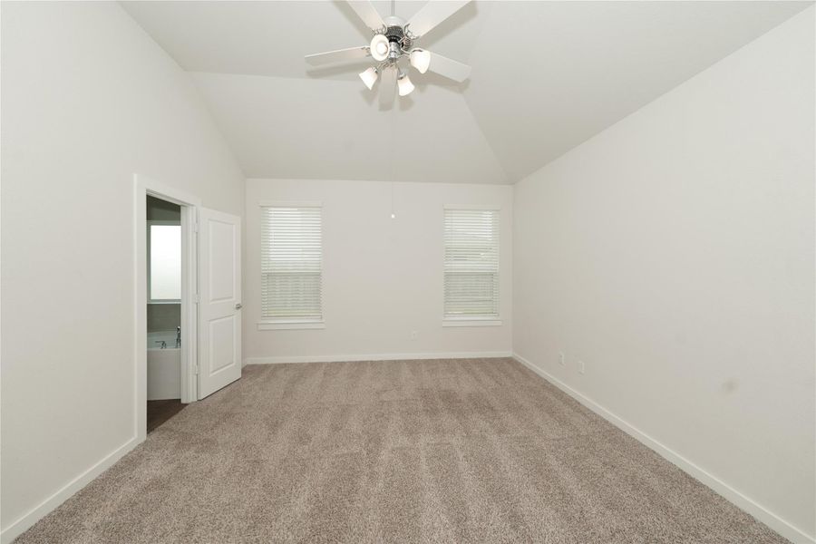 Spacious, unfurnished interior of a new home in , La Marque (Image 20). Spacious, unfurnished interior of a new home in , La Marque (Image 20).