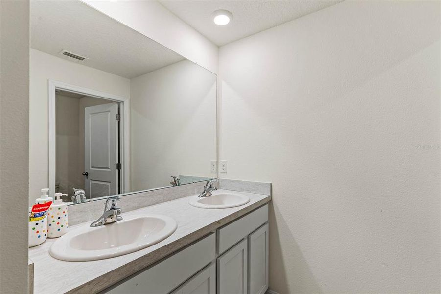 3rd full bathroom located between bedrooms 4 & 5