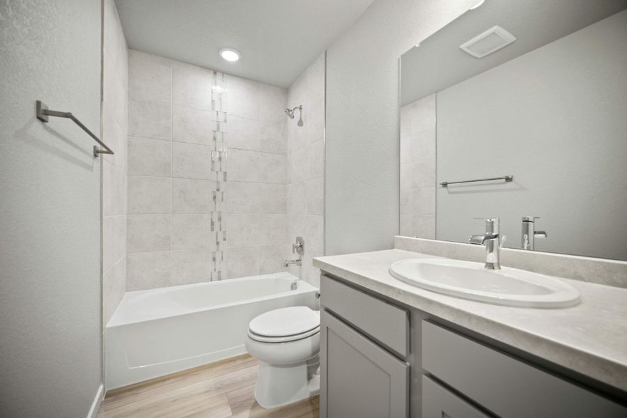 Representative furnished interior of a home built from the Cheyenne by View Homes in Aspen Meadows – Townhomes, Colorado Springs (Image 8). Representative furnished interior of a home built from the Cheyenne by View Homes in Aspen Meadows – Townhomes, Colorado Springs (Image 8).
