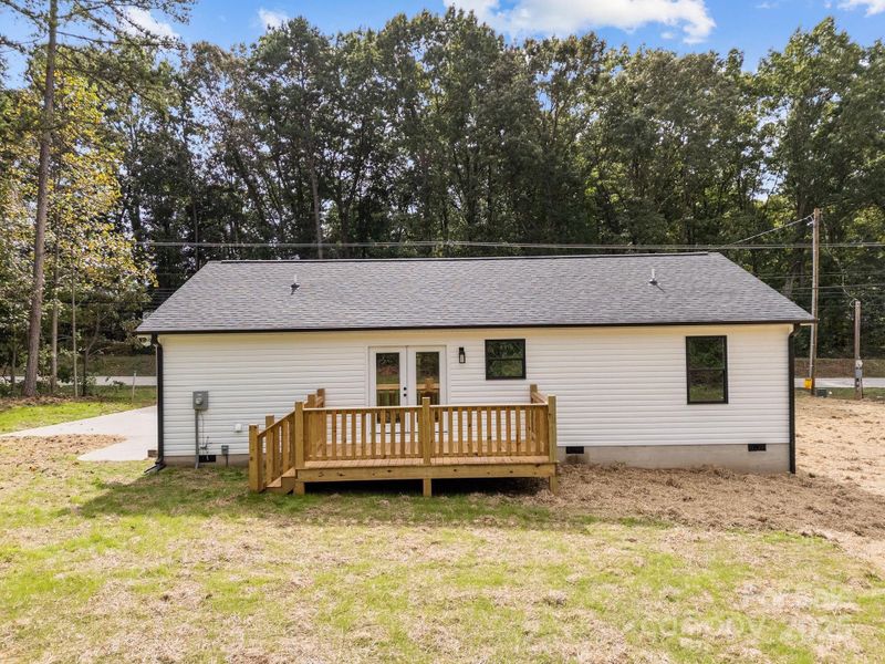 Exterior details and patio area of a home in , Salisbury (Image 20).
