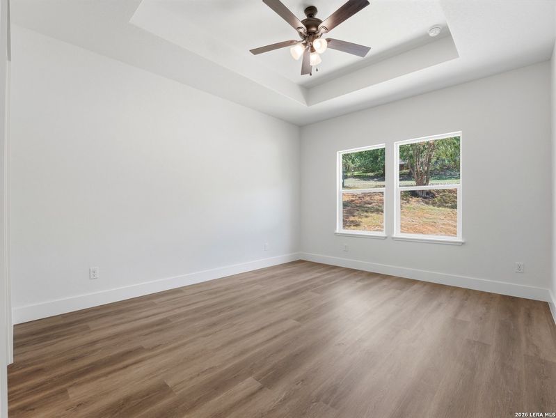 Spacious, unfurnished interior of a new home in , Kerrville (Image 20).