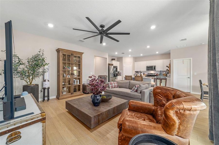 Furnished interior view inside a new home in Del Webb Stone Creek, Ocala (Image 11).