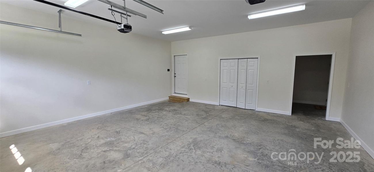 Spacious, unfurnished interior of a new home in , Rutherfordton (Image 25).