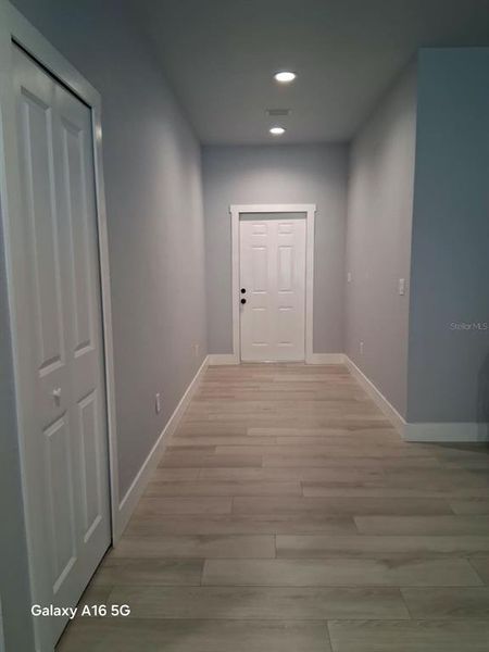Spacious, unfurnished interior of a new home in , Tampa (Image 20). Spacious, unfurnished interior of a new home in , Tampa (Image 20).