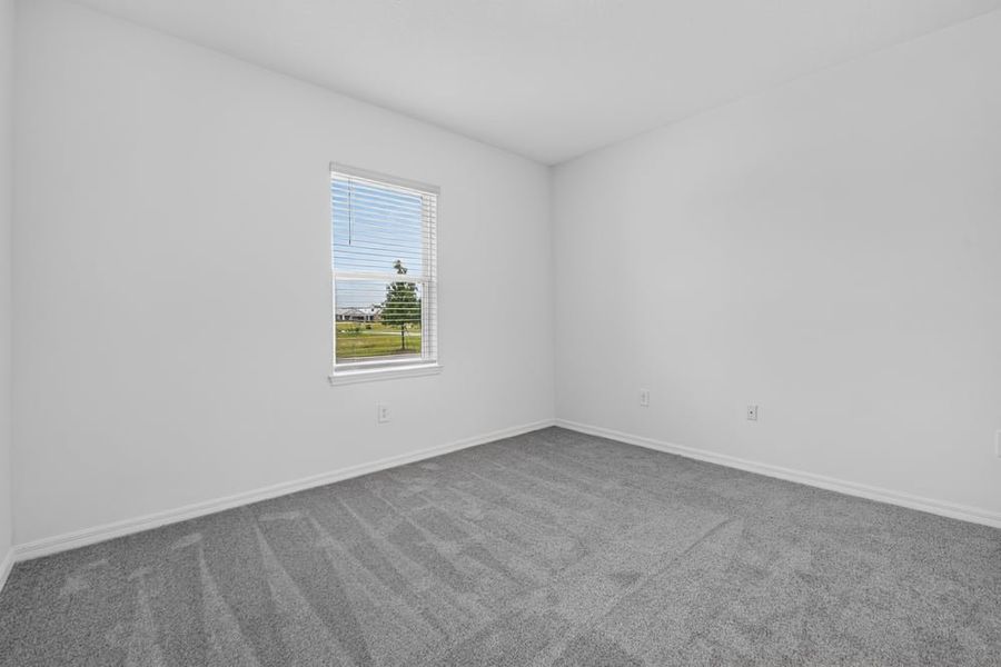 Spacious, unfurnished interior of a new home in Center Lake Ranch Community Group Page, St. Cloud (Image 29).