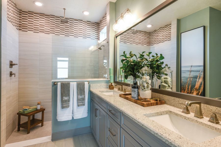 The Mapleton - Owner's Bath The Mapleton - Owner's Bath