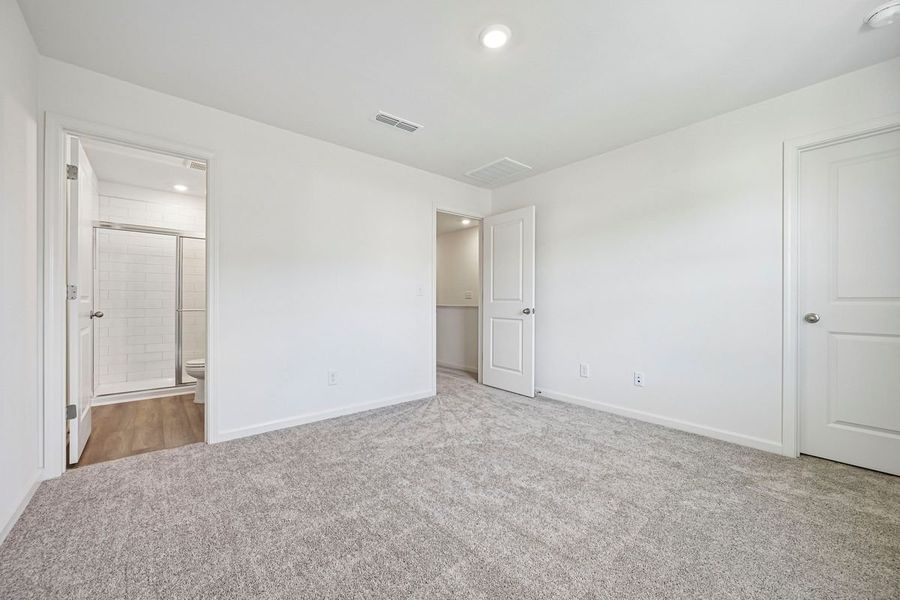 Spacious, unfurnished interior of a new home in Brooks Mill - Edge Series, Durham (Image 6).