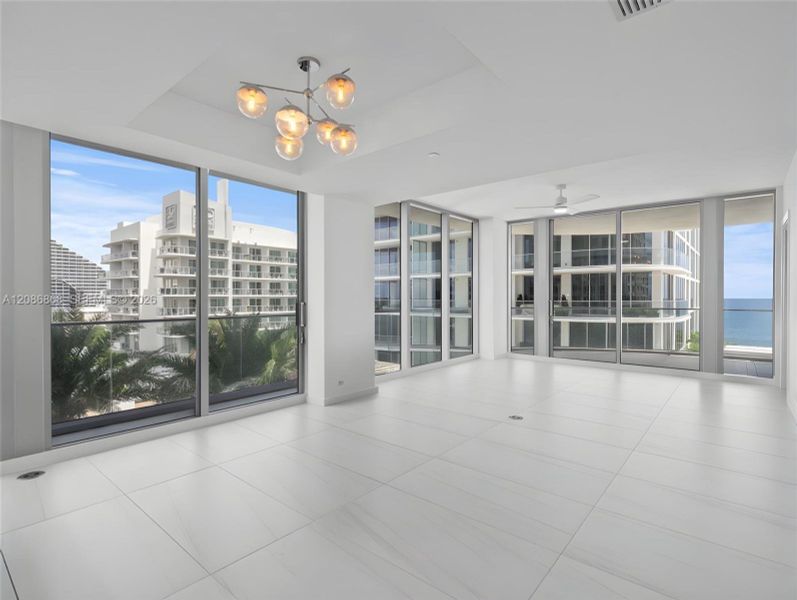 Spacious, unfurnished interior of a new home in , Fort Lauderdale (Image 22).