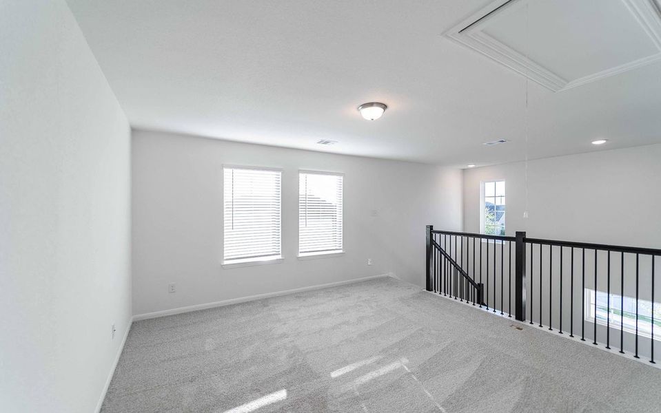 Image 5 of a home in Lago Mar.