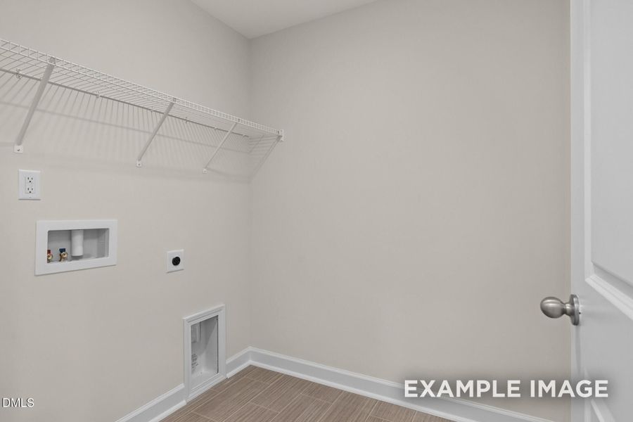 Spacious, unfurnished interior of a new home in Camden Park, Knightdale (Image 29).