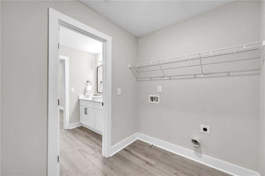 Spacious, unfurnished interior of a new home in , Griffin (Image 14).