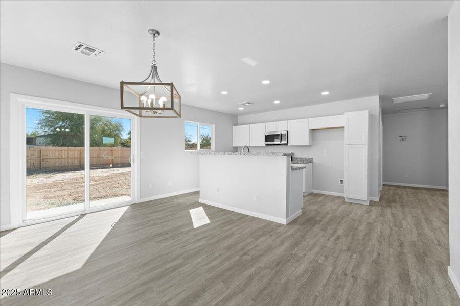 Builder has blind package Builder has blind package