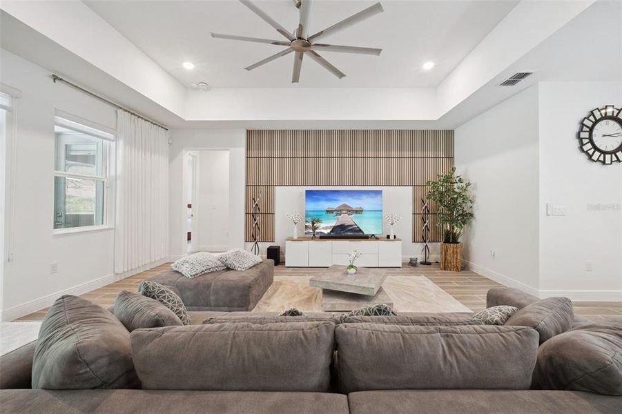 Furnished interior view inside a new home in , Mount Dora (Image 11).