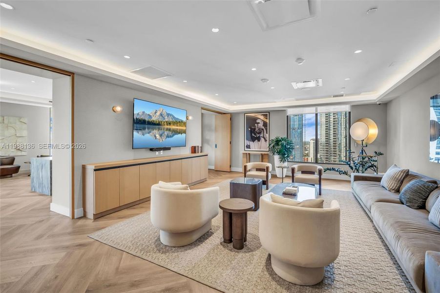 Community amenities in , Miami (Image 33). Community amenities in , Miami (Image 33).