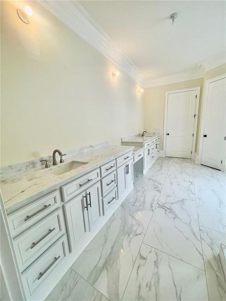 Image 33 of a home in . Image 33 of a home in .