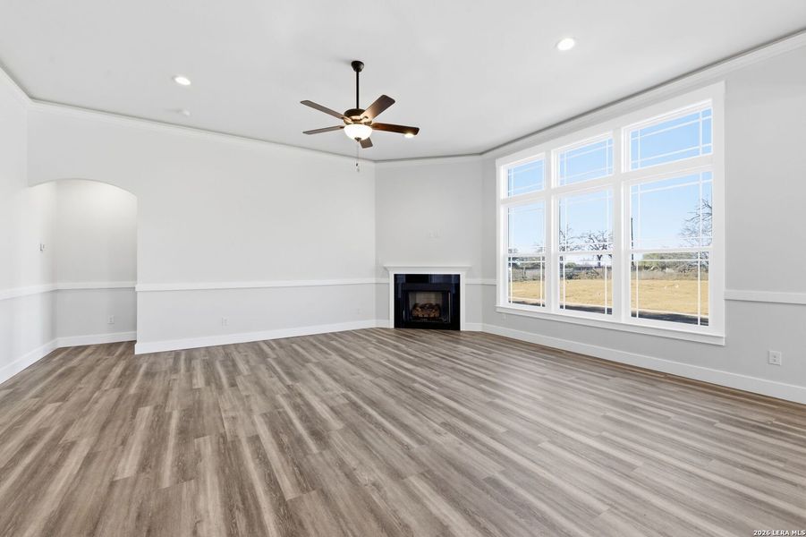 Spacious, unfurnished interior of a new home in Lonesome Dove, San Antonio (Image 39).