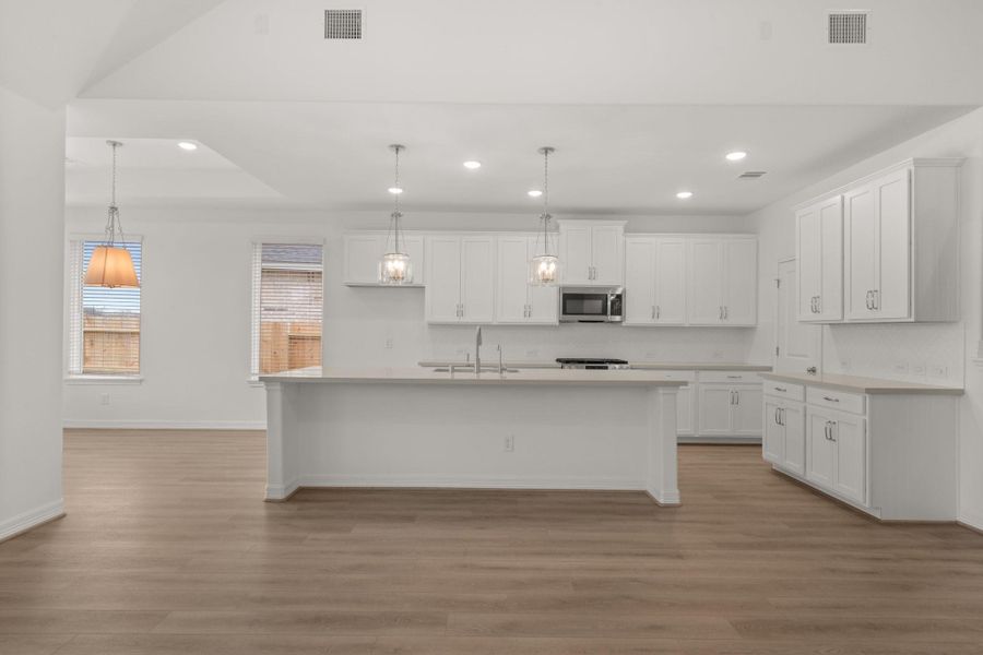 Note: Sample product photo. Actual exterior and interior selections may vary by homesite. Photo may be virtually staged