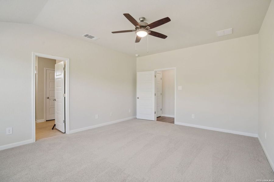 Spacious, unfurnished interior of a new home in Sagebrooke - Premier Series, San Antonio (Image 22). Spacious, unfurnished interior of a new home in Sagebrooke - Premier Series, San Antonio (Image 22).