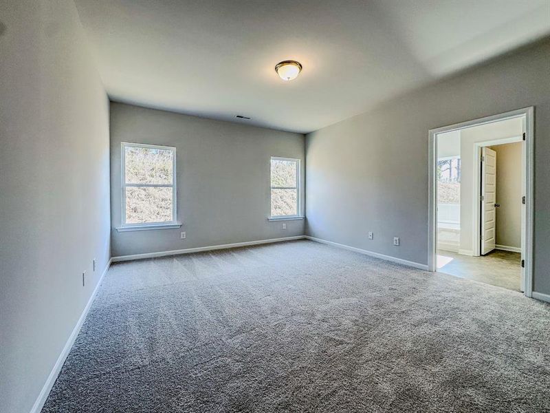 Spacious, unfurnished interior of a new home in , Caddo Mills (Image 18).