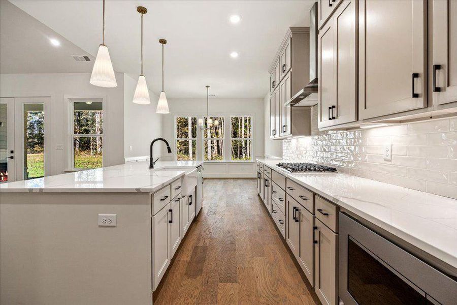 Furnished interior view inside a new home in , Gainesville (Image 12).