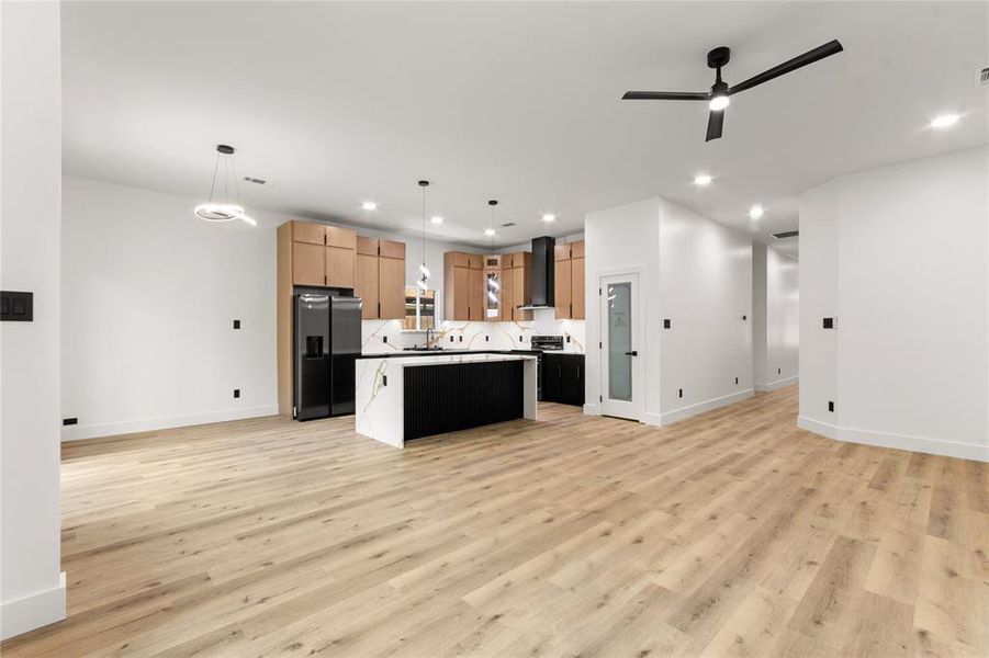 Furnished interior view inside a new home in , Fort Worth (Image 4).