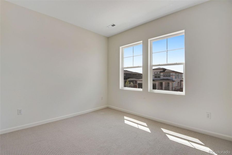Spacious, unfurnished interior of a new home in Prelude at The Aurora Highlands, Aurora (Image 39).
