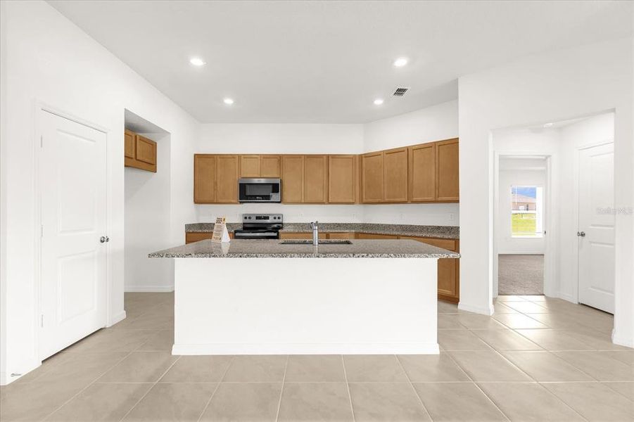 Furnished interior view inside a new home in Hancock Crossings, Bartow (Image 7).