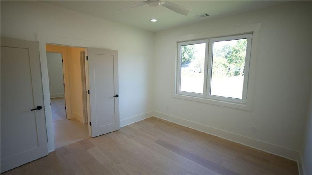Spacious, unfurnished interior of a new home in , Flowery Branch (Image 47).