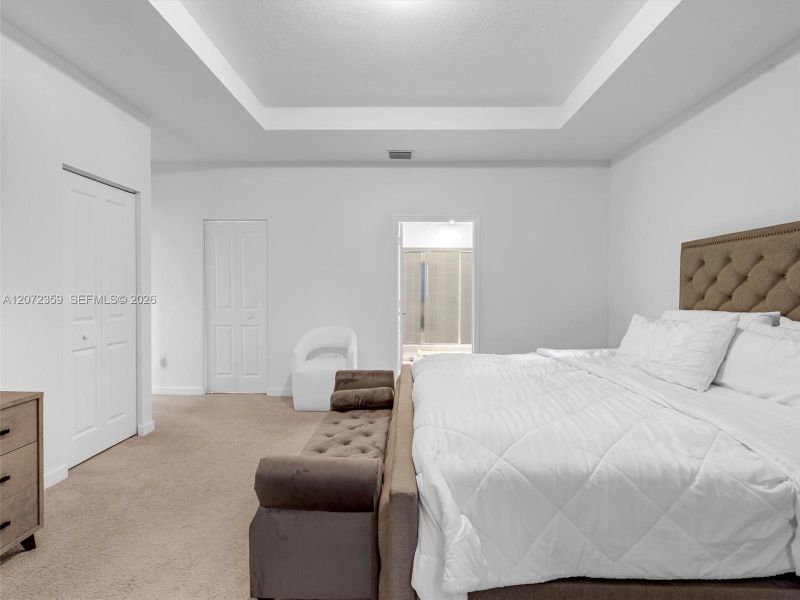 Furnished interior view inside a new home in , Homestead (Image 15).