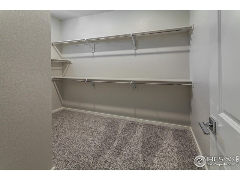 MASTER BEDROOM WALK IN CLOSET