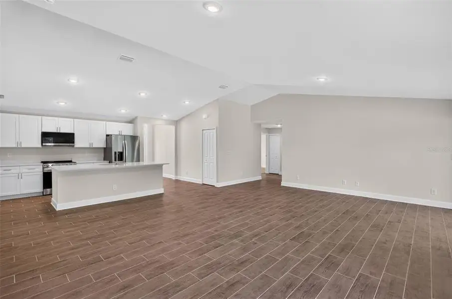 Spacious, unfurnished interior of a new home in , Port Charlotte (Image 21). Spacious, unfurnished interior of a new home in , Port Charlotte (Image 21).