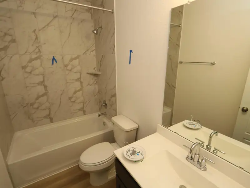 Furnished interior view inside a new home in Miller's Pond, Rosenberg (Image 6).