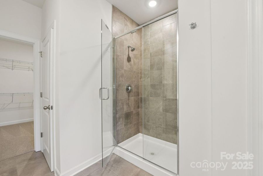 Image 33 of a home in Brighton Springs.