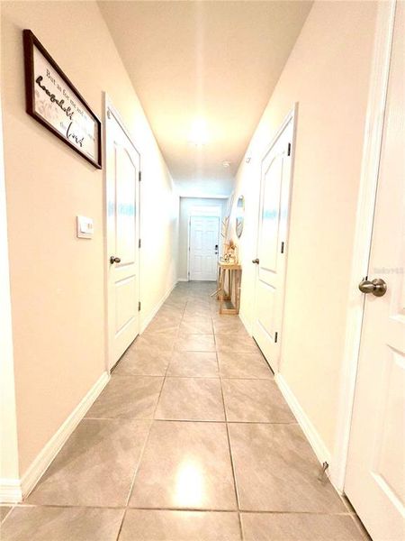 Spacious, unfurnished interior of a new home in , Davenport (Image 21).