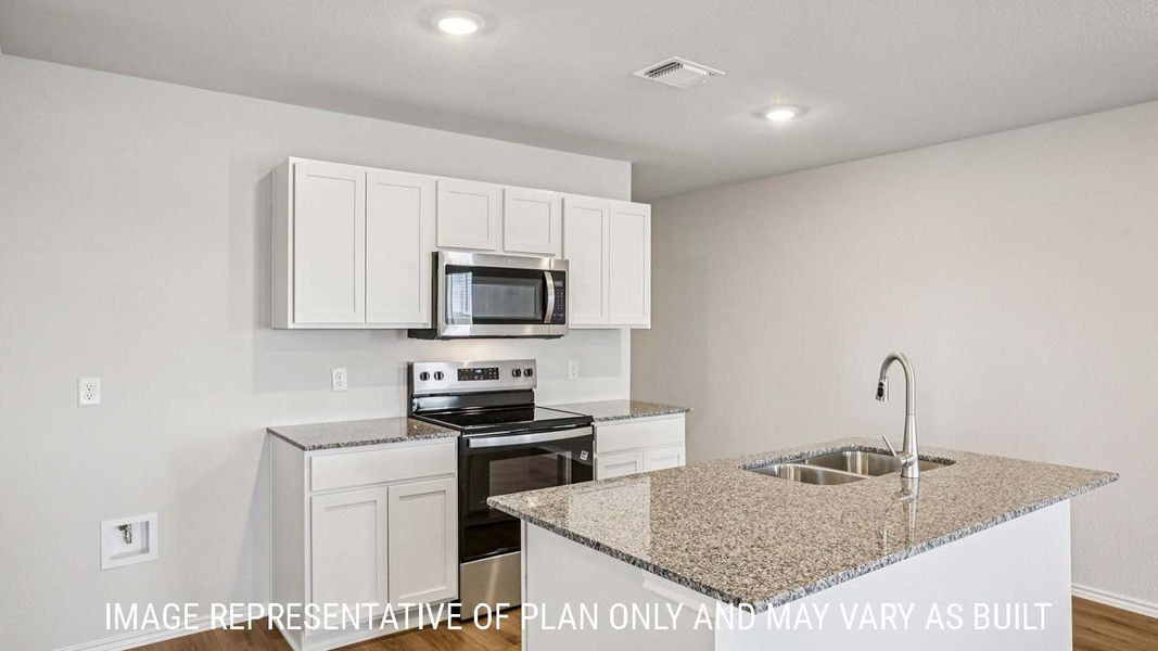 Representative furnished interior of a home built from the Estero by D.R. Horton in The Villages at Schwertner Ranch, Jarrell (Image 5).