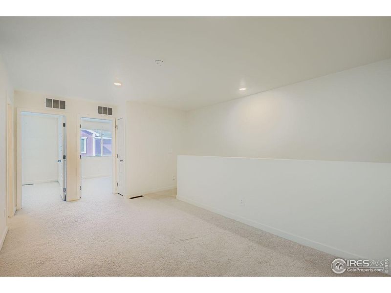 Spacious, unfurnished interior of a new home in , Johnstown (Image 17).