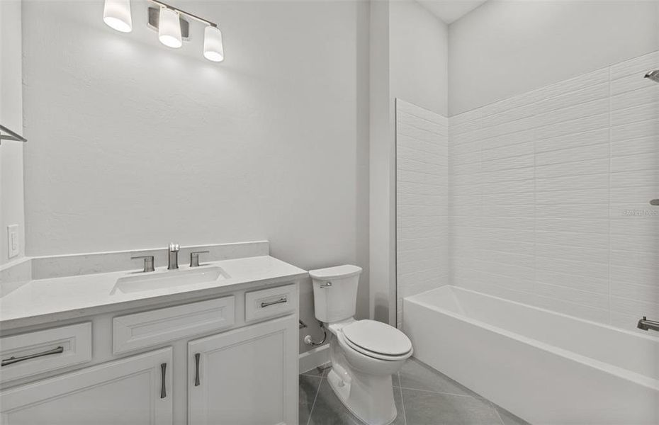 Furnished interior view inside a new home in Del Webb Catalina, Lakewood Ranch (Image 5).