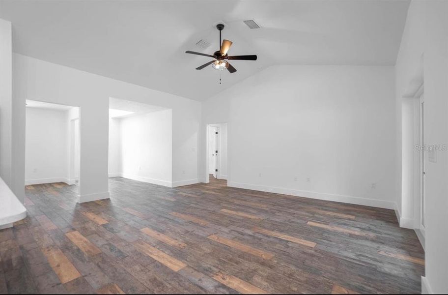 Spacious, unfurnished interior of a new home in , Webster (Image 38).