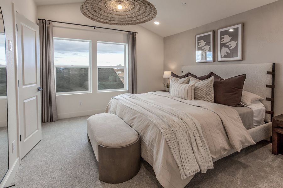 Representative furnished interior of a home built from the Magnolia by Hartford Homes in Prairie Song, Windsor (Image 9).