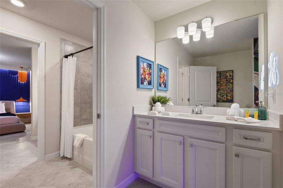 Furnished interior view inside a new home in Windsor Cay Resort, Clermont (Image 28).