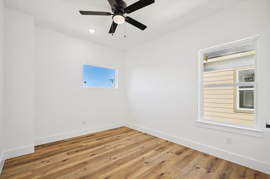 Spacious, unfurnished interior of a new home in , Fort Worth (Image 28).
