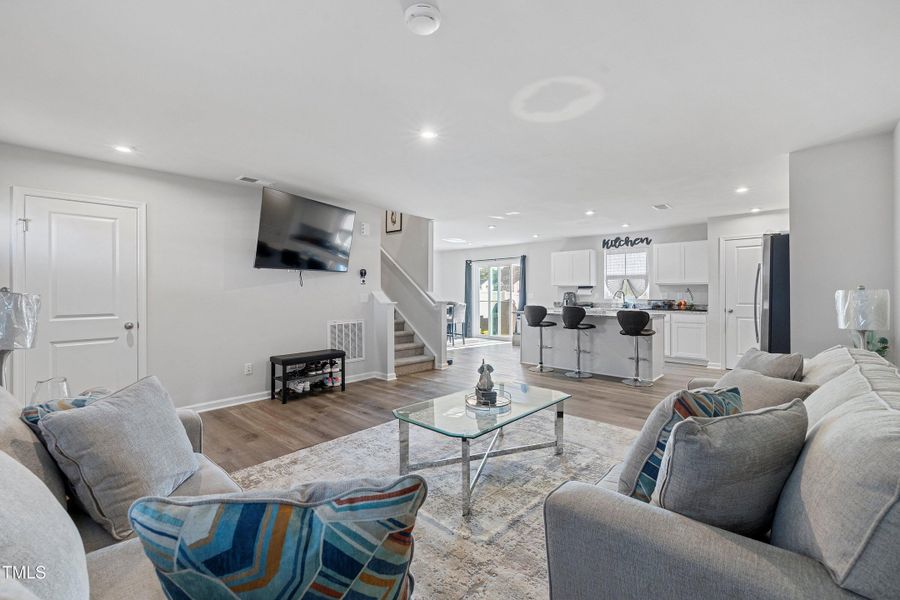 06-757 Jasmine St_0410