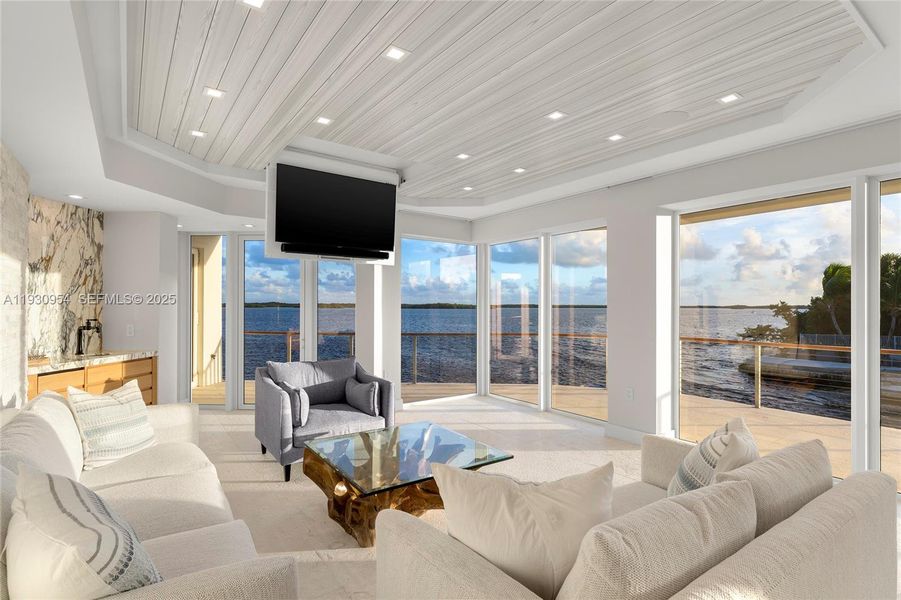 Furnished interior view inside a new home in , Key Largo (Image 49).
